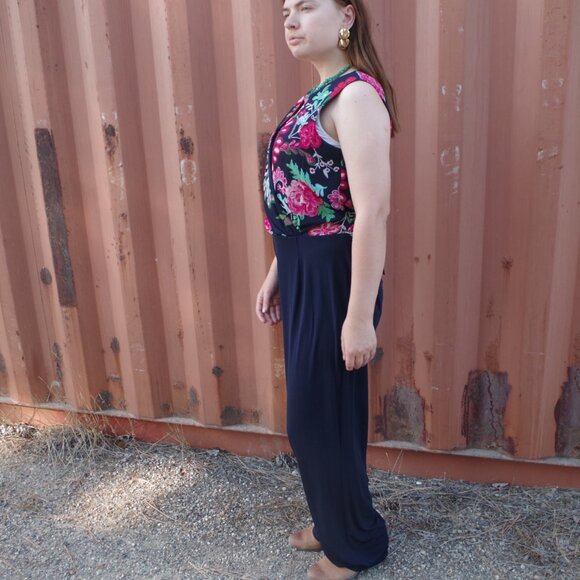 Cute Plus Size Jumper By Enfocus Studio - Picture 4 of 11